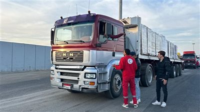 قافلة «زاد العزة 183» تنقل 5770 طن مساعدات إنسانية إلى غزة عبر معبر رفح