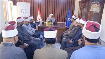 مدير أوقاف دمياط يوجه بتكثيف المتابعة الميدانية وضبط الأداء داخل المساجد
