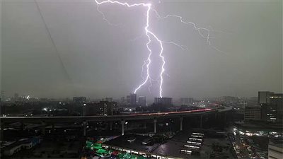 رويترز: مصرع 14 شخصًا في بنجلاديش جراء صواعق البرق