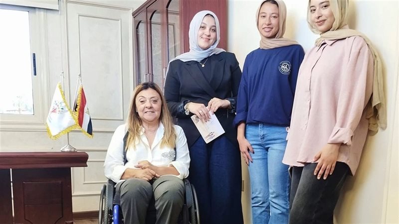 دكتورة إيمان كريم