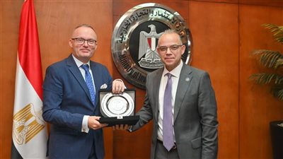 وزير الاستثمار وسفير التشيك يبحثان توطين التكنولوجيا المتقدمة