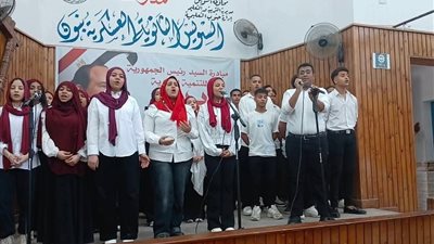 أعمال فنية ومشغولات يدوية تزين معرض ختام الأنشطة بمدارس السويس
