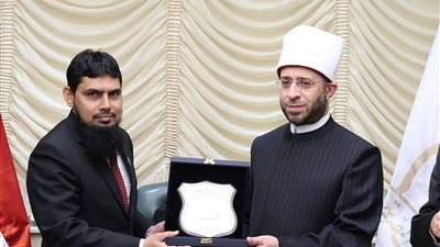 وزير الأوقاف يستقبل وفد جامعة المالديف الإسلامية لبحث تعزيز التعاون العلمي 