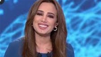 وحيد حامد حاضرًا.. رشا نبيل تستشهد بفيلم «الإرهابي» في نقد الفكر المتشدد 