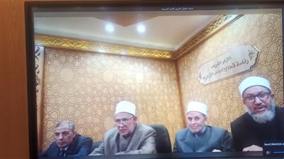 انطلاقة نورانية.. الأزهر يجمع أهل القرآن في أولى أيام 