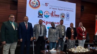 فوز قنا بالمركز الأول في التكنولوجيا الحيوية بالمؤتمر الطبي لجامعات الجنوب