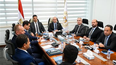 توسع استثماري مرتقب في الغازات الصناعية وتوطين التكنولوجيا ودعم الطاقة النظيفة
