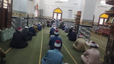 أوقاف دمياط تواصل جهودها الدعوية بعقد دورة فقه الحج في الروضة والزرقا
