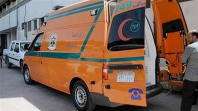 إصابة 10 أشخاص إثر انقلاب سيارة ميكروباص فى الطريق الصحراوي الشرقي بقنا 