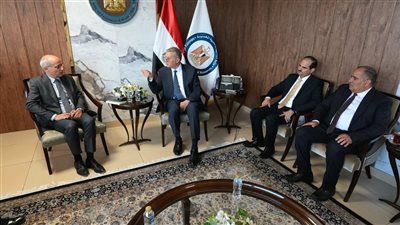 وزير البترول و«توتال إنرجيز» يبحثان توسع أعمال التنقيب بالمتوسط