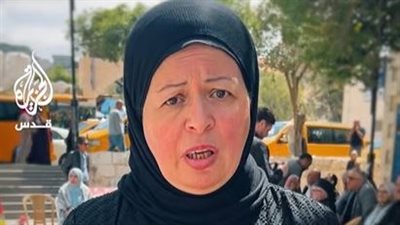 «هجموا على بيتي واعتقلوا ولادي».. استغاثة والدة أسير فلسطيني من جرائم الاحتلال