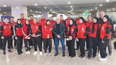سمسمية ولايت شو وفاير في افتتاح بطولة العالم لرفع الأثقال بالإسماعيلية 