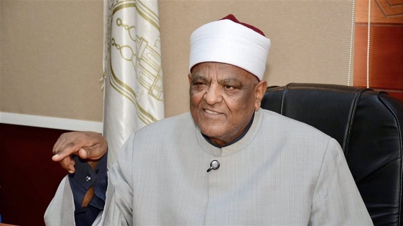 عباس شومان