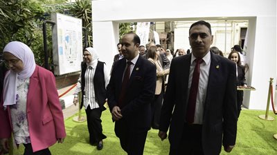 هيئة الدواء تشارك في ملتقى التوظيف الـ18 بجامعة القاهرة لتعزيز الصيادلة