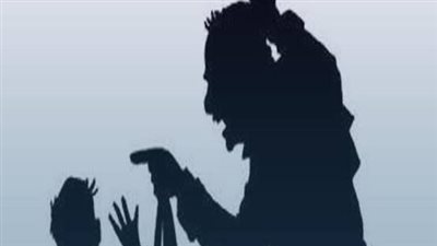 أب يتعدى على نجلته بالضرب حتى الموت ويفر هاربا بالهرم
