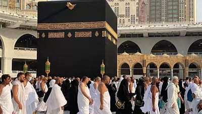 عضو العليا للحج والعمرة: 100 ألف ريال وترحيل لمخالفي تأشيرات العمرة