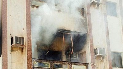 عاطل يضرم نيران في مسكن أسرته بالإسماعيلية ويتسبب في مقتل أحدهم 