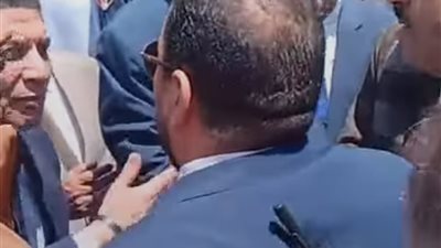 إيقاف 4 موظفين في واقعة تسريب فيديو خناقة نائب محافظ سوهاج والسكرتير العام 