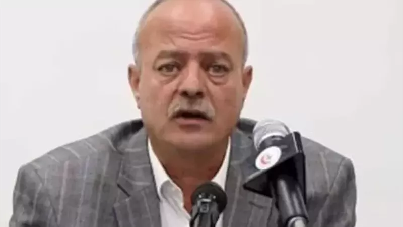 الدكتور إيهاب الطاهر،