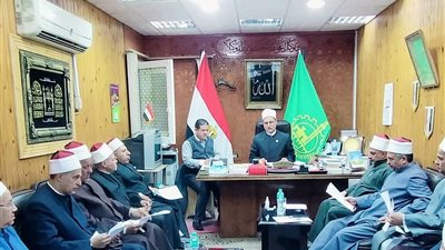 اجتماع عاجل لمديري الإدارات وقيادات الدعوة بمديرية أوقاف القليوبية 