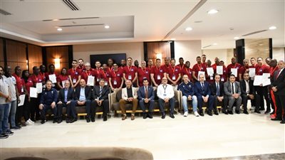 ختام دورة للأكاديمية الإفريقية لكرة اليد للمدربين الدوليين بحضور وزير الرياضة