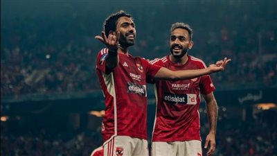 أسلك خلق الله.. حسين الشحات يهنئ كهربا بعيد ميلاده الـ31