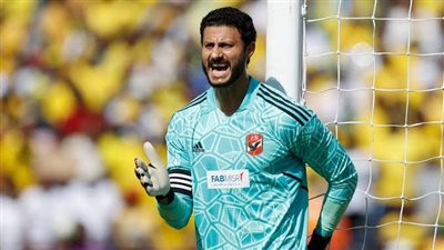 إبراهيم فايق: الشناوي كلمته واحدة وراضي برزقه ونصيبه