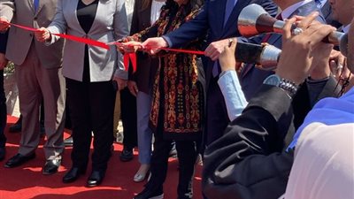 بحضور عدد من المسؤولين.. وزيرة التضامن تفتتح معرض ديارنا زهور الربيع اليوم 