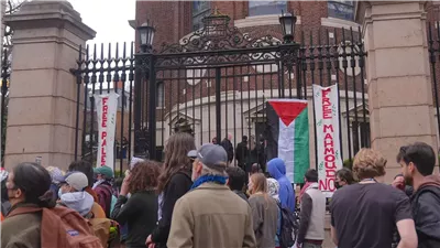 محسن مهدوي.. من مخيمات الضفة إلى محاولة ترحيل مفاجئة من أمريكا