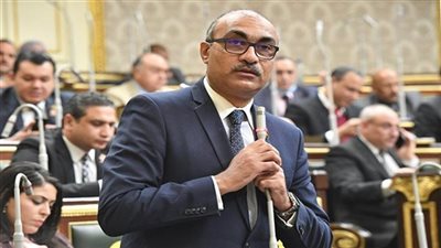 النائب إيهاب منصور يطالب بمدة تظلمات حاجزي الإسكان الاجتماعي  