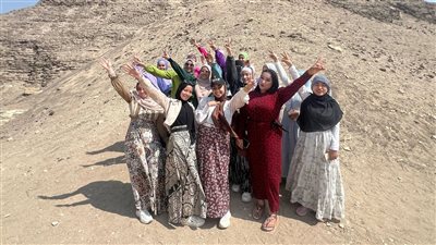 زيارة علمية وأثرية لهرم هوارة وهرم اللاهون لطلاب كلية الآداب بجامعة الفيوم