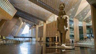  البيلي: قاعة توت عنخ آمون بالمتحف الكبير 