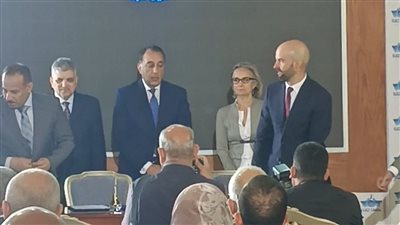 رئيس الوزراء يشهد توقيع مذكرة تفاهم لزيادة الثروة السمكية بقناة السويس