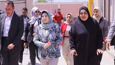 بطاقة 4000 متر.. نائب محافظ دمياط يتفقد محطة مياه كفر سعد |صور