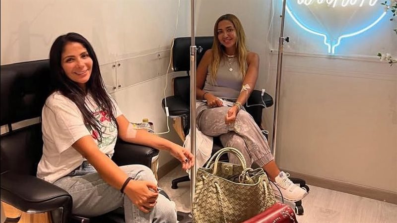 منى زكي ومي جلال