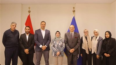 نائب محافظ دمياط تتابع تصميم موقع توحيد الخدمات الحكومية