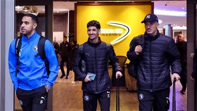 بعثة بيراميدز تصل جوهانسبرج استعدادا لمواجهة أورلاندو بنصف نهائي أبطال إفريقيا