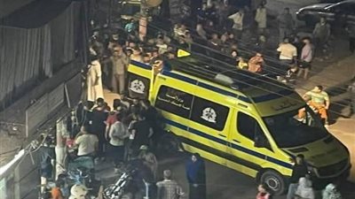 في ظروف غامضة.. إصابة عريس و3 أشخاص آخرين بطلقات نارية أمام كوافير بسوهاج 