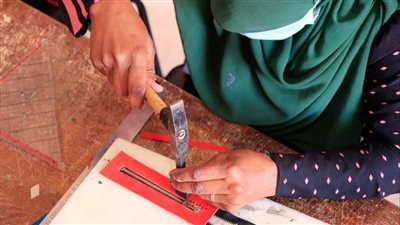 حالات لا يجوز لصاحب العمل إلزام العاملات القيام بساعات عمل إضافية .. تفاصيل 