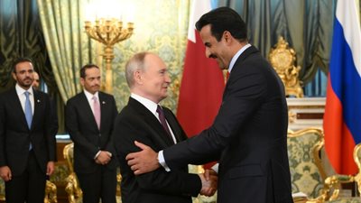 روسيا وقطر توقعان اتفاقية استثمارية بقيمة 2 مليار يورو