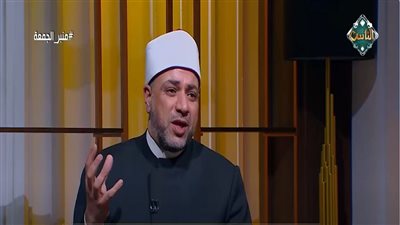 أيمن أبو عمر: الطبيب والمزارع والمهندس في عبادة دائمة (فيديو)