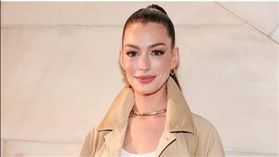 بحضور نجمات هوليوود.. رالف لورين يقدم عرض أزياء استثنائي