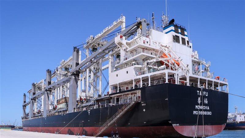 ميناء دمياط 