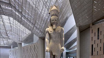 المتحف الكبير ينظم جولات تدريبية للمرشدين السياحيين… ننشر رابط التسجيل