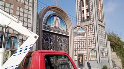 محافظ سوهاج يعلن رفع درجة الاستعداد لاستقبال عيد القيامة وشم النسيم |صور