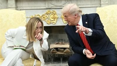 ميلوني تمزح بشأن تقديم نصائح لميرتس قبل لقائه مع ترامب: