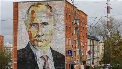 رغم الخسائر في أوكرانيا.. الروس يثقون في فلاديمير بوتين 