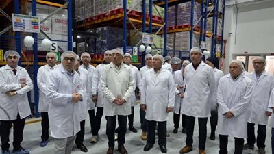رئيس الوزراء يتفقد مصانع مجموعة المصرية السويسرية للمكرونة بالعاشر من رمضان