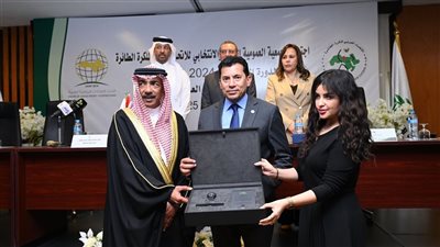 وزير الشباب والرياضة يشهد الجمعية العمومية للاتحاد العربي للكرة الطائرة