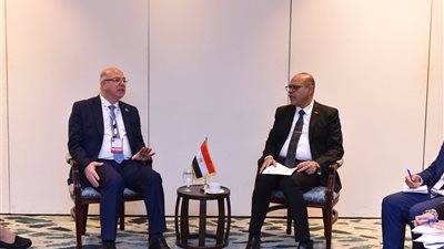 وزير العمل يلتقي نظيره اللبناني لبحث ملفات ذات الاهتمام المشترك